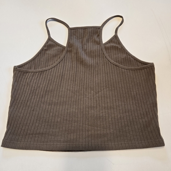 Shein Curve Olive Green Ribbed‎ Cropped Tank Top - Picture 5 of 6